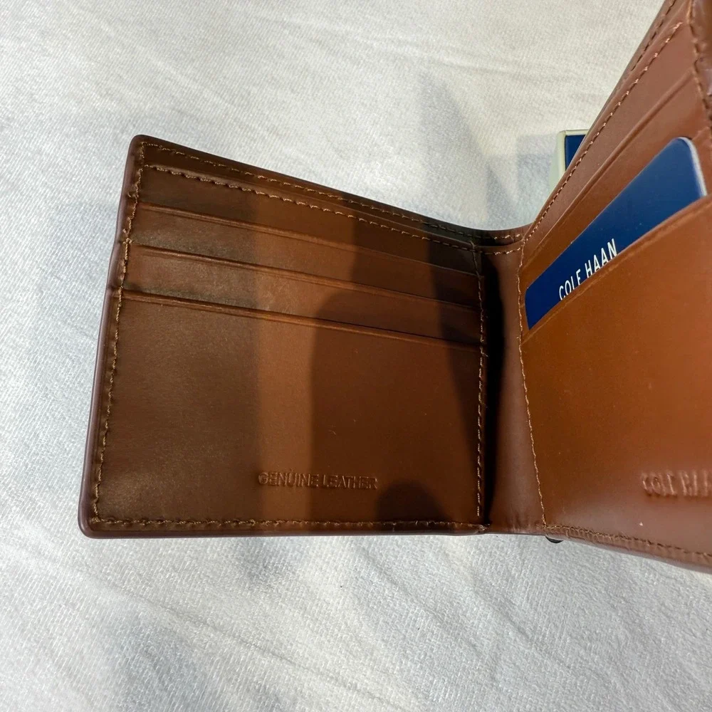 Cole Haan‎ Mens Leather Bifold Wallet Tan Card Holder Classic Business Style